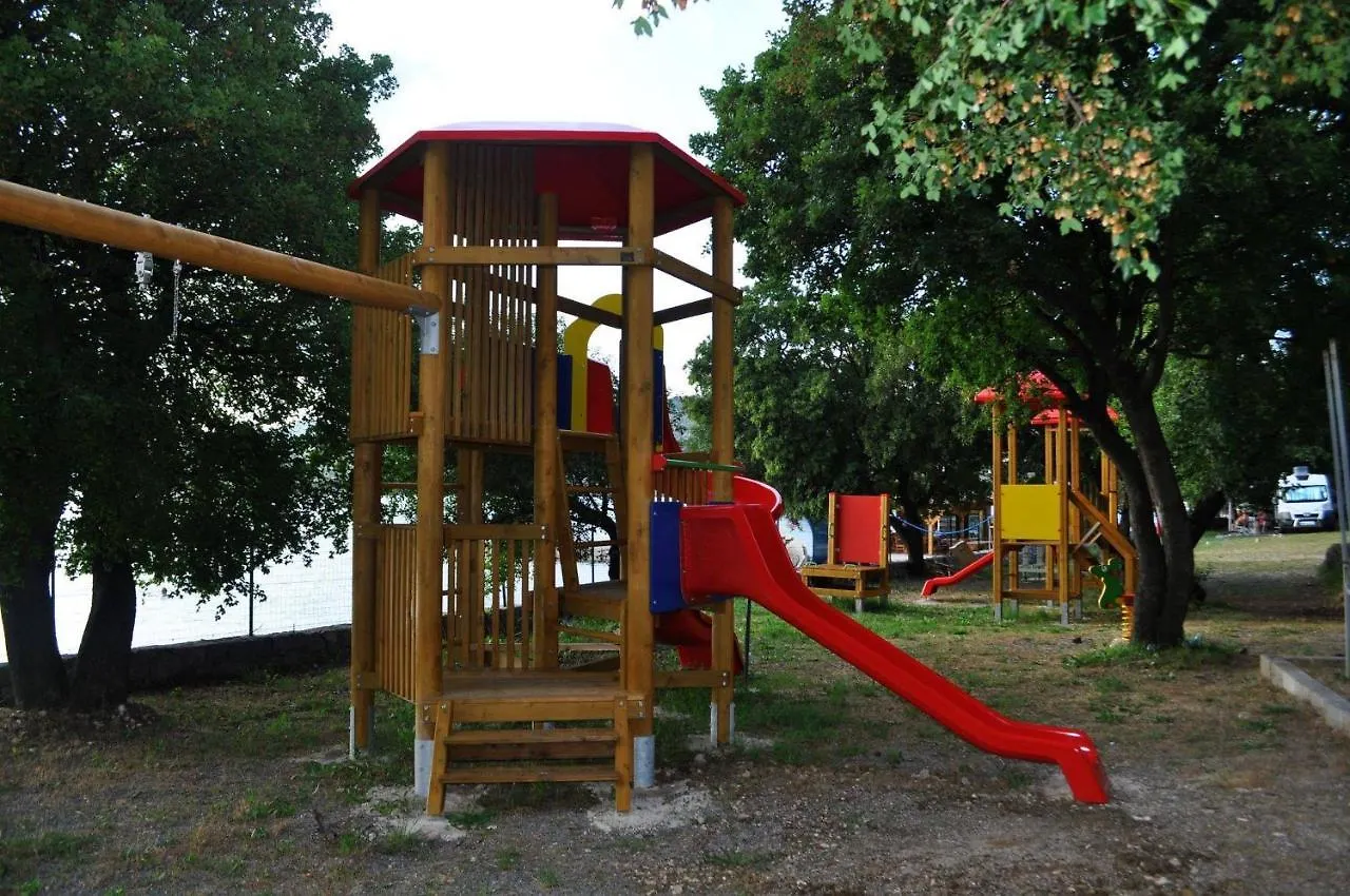Mobile Homes Camp Klenovica Üdülőpark